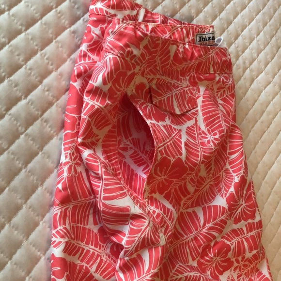Ibiza Ocean Club Swim Trunks Size 34 Coral and White Tropical Print - Picture 5 of 10